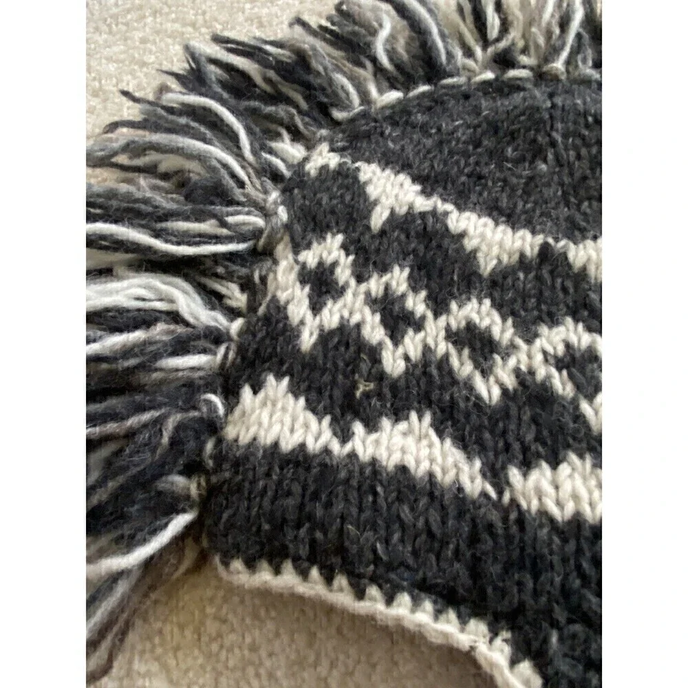 Woolies Wool Hat Cap Ear Flap L Grey Beanie Polar Fleece Lined Nepal Aztec Ikat